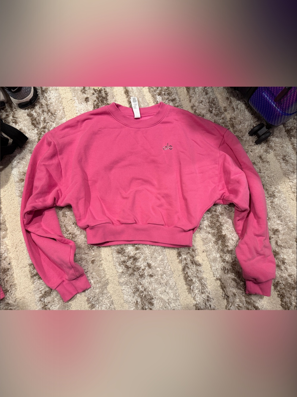 ALO Yoga Pink Cropped Crew Sweatshirt